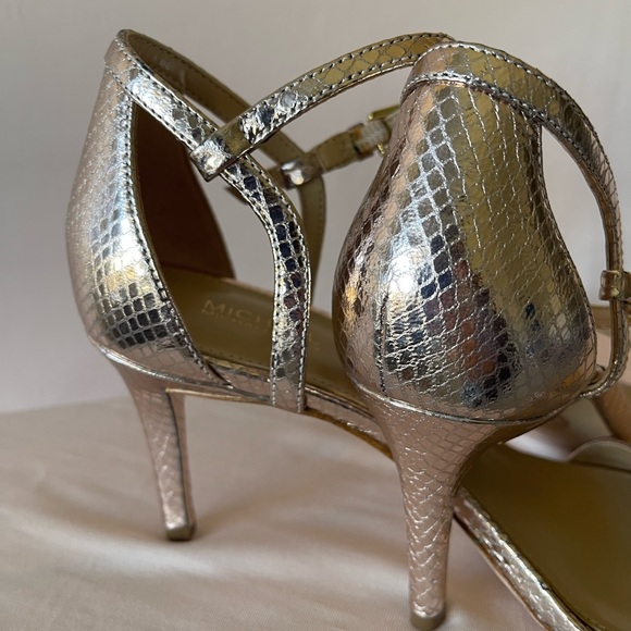 Michael Kors rose golden heels new size us 8.5 NWOT - Picture 5 of 14